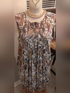 DR2 by Daniel Rainn Paisley Boho Blouse Size M 🌿